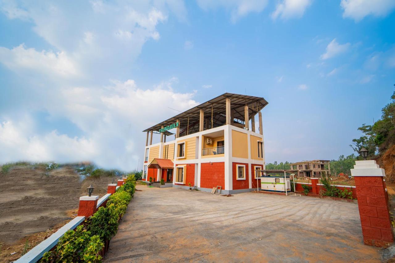 Vrindavan Resort Mahābaleshwar Dış mekan fotoğraf