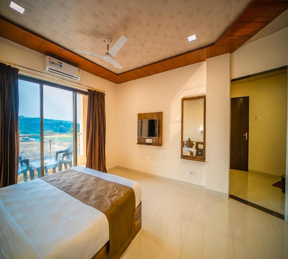 Vrindavan Resort Mahābaleshwar Dış mekan fotoğraf