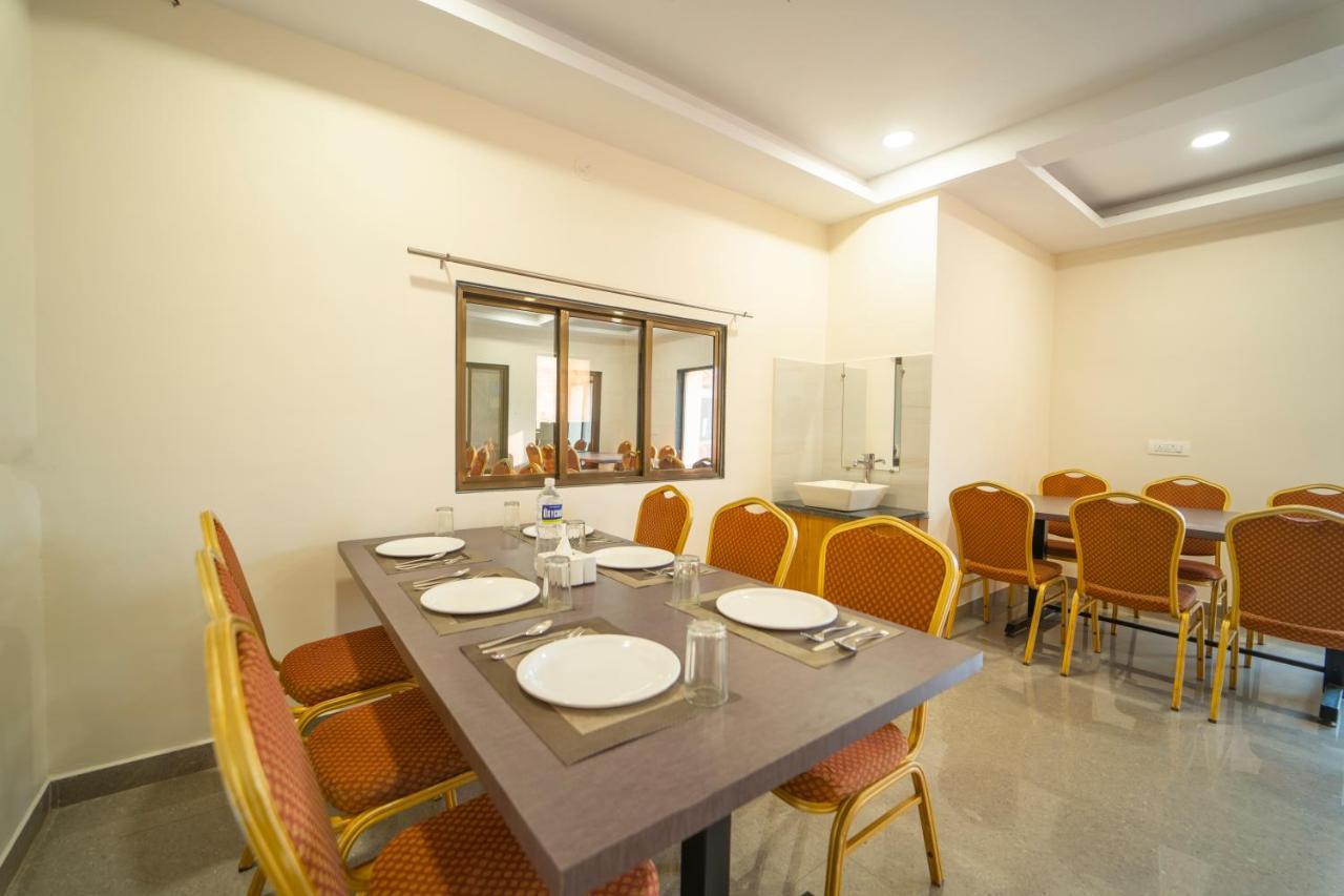 Vrindavan Resort Mahābaleshwar Dış mekan fotoğraf